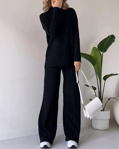 IVORY | CHICH TURTLENECK TWO PIECE